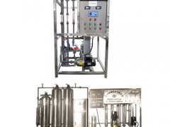 長春藥廠專用超純水設備 (140播放)