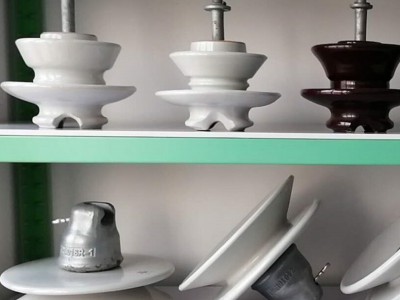 河北廠家直銷陶瓷絕緣子