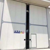 生產(chǎn)銷售工業(yè)門、大型工業(yè)門、工業(yè)提升門、工業(yè)平移門、工業(yè)折疊門,垂直提升門、提升轉(zhuǎn)折門、工廠廠房門、廠房大門