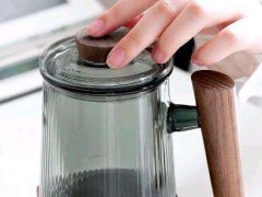 玻璃茶水分離杯  玻匠人十大品牌茶具 (388播放)